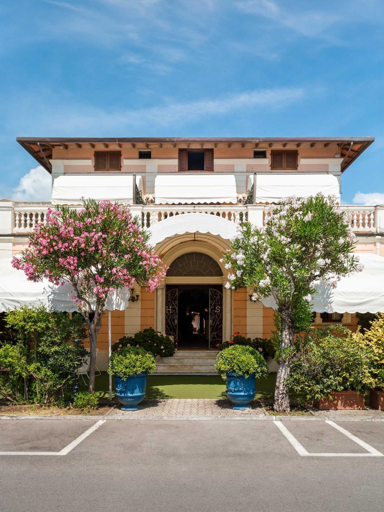 Hotel Sonia Forte dei Marmi Luaran gambar
